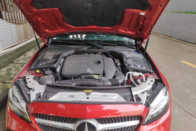 Used Mercedes-Benz C-Class 2020 C 200 L Fashion Edition Sport Version Engine Bay