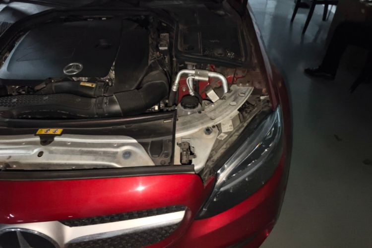 Used Mercedes-Benz C-Class 2020 C 260 Coupe Engine Bay Left