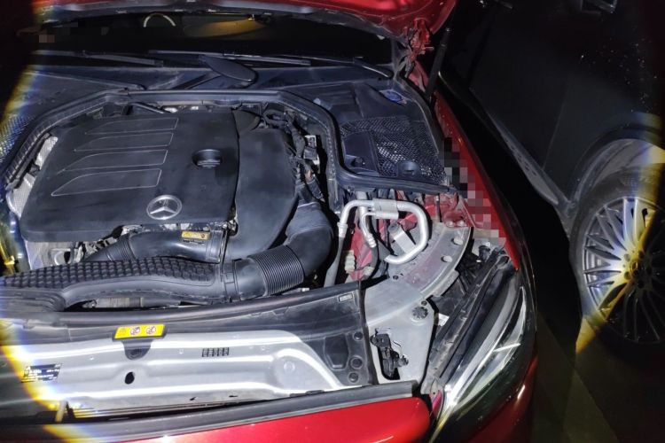 Used Mercedes-Benz C-Class 2020 C 200 L Fashion Edition Sport Version Engine Bay Left