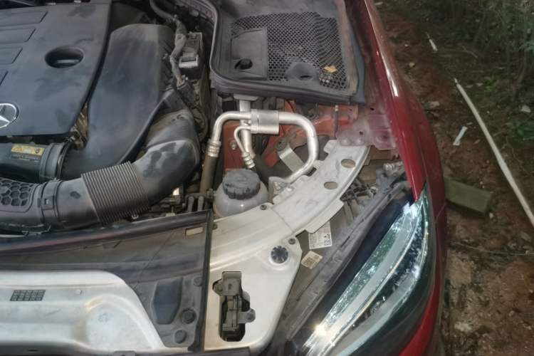 Used Mercedes-Benz C-Class 2020 C 260 Sport Edition Engine Bay Left