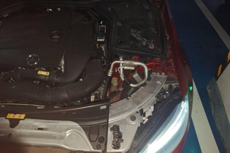 Used Mercedes-Benz C-Class 2020 Restyled C 200 L Fashion Edition Sport Version Engine Bay Left