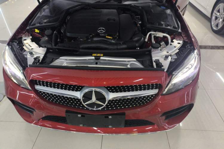 Used Mercedes-Benz C-Class 2020 C 260 Coupe Engine Bay