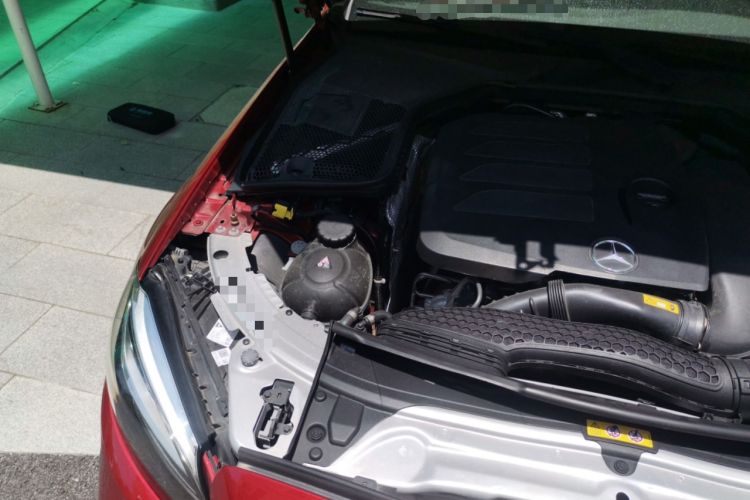 Used Mercedes-Benz C-Class 2020 C 200 Coupe Engine Bay Right