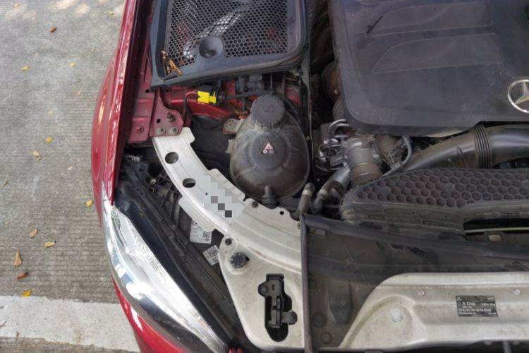 Used Mercedes-Benz C-Class 2020 Restyled C 200 L Fashion Edition Sport Version Engine Bay Right