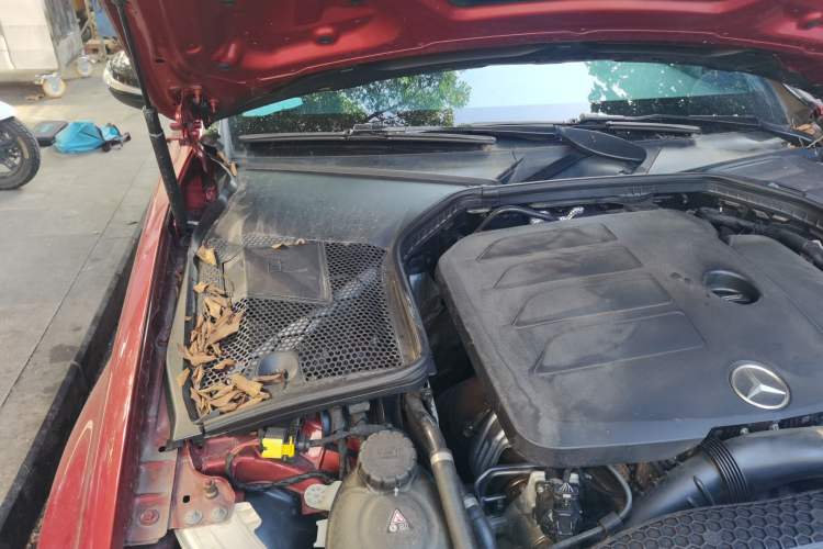 Used Mercedes-Benz C-Class 2020 Restyled C 260 Sport Edition Engine Bay Right
