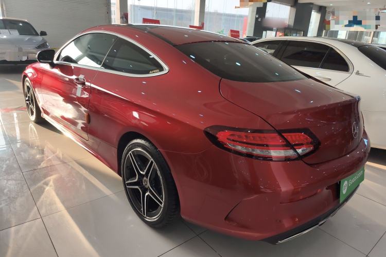 Used Mercedes-Benz C-Class 2020 C 260 Coupe Exterior 2