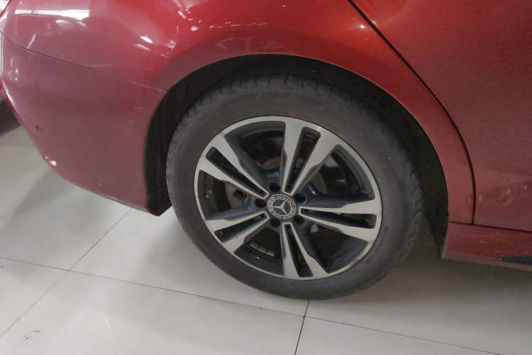 Used Mercedes-Benz C-Class 2020 C 260 Sport Edition Exterior 5