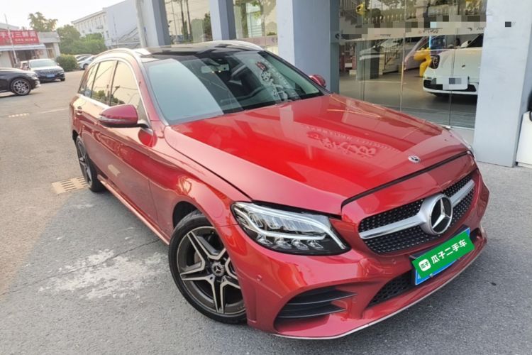 Used Mercedes-Benz C-Class 2020 C 260 Estate Front Right 45 Deg