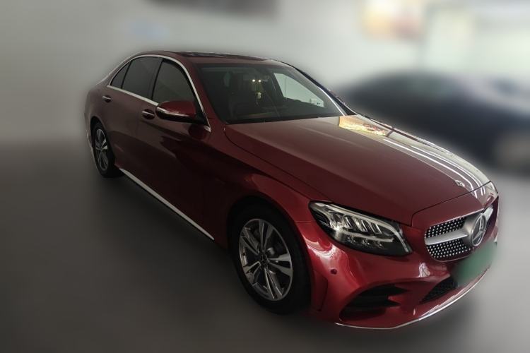Used Mercedes-Benz C-Class 2020 Updated C 200 L Fashion Edition Front Right 45 Deg