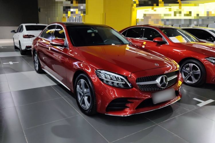 Used Mercedes-Benz C-Class 2020 Restyled C 260 L Sport Edition Front Right 45 Deg
