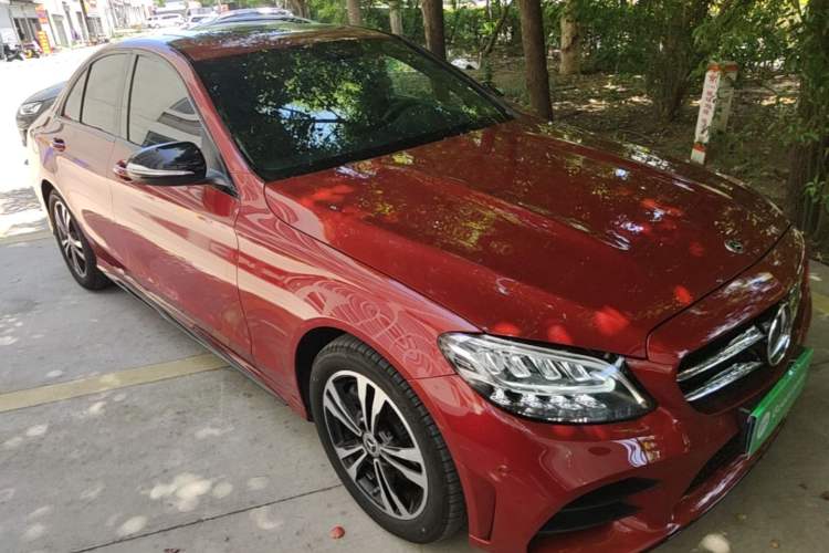 Used Mercedes-Benz C-Class 2020 C 260 Sport Edition Front Right 45 Deg