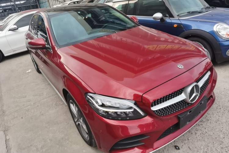 Used Mercedes-Benz C-Class 2020 C 260 L Sport Edition Front Right 45 Deg