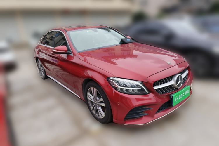 Used Mercedes-Benz C-Class 2020 C 200 L Fashion Edition Sport Version Front Right 45 Deg
