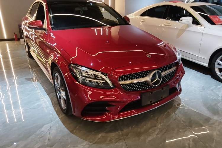 Used Mercedes-Benz C-Class 2020 Restyled C 260 L Sport Edition Front Right 45 Deg