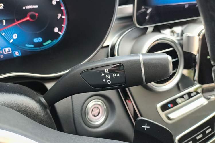 Used Mercedes-Benz C-Class 2020 C 260 Estate Gear Lever