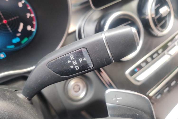 Used Mercedes-Benz C-Class 2020 C 260 L Sport Edition Gear Lever