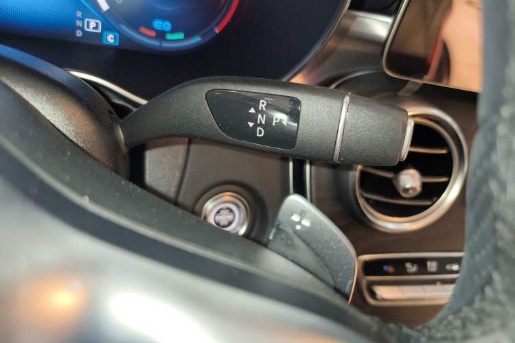 Used Mercedes-Benz C-Class 2020 C 260 Coupe Gear Lever
