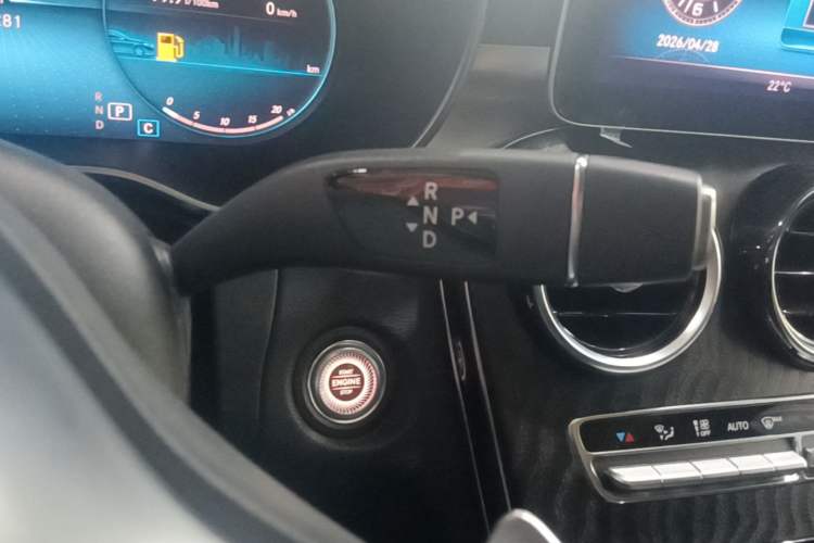 Used Mercedes-Benz C-Class 2020 C 260 L Sport Edition Gear Lever