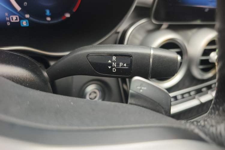 Used Mercedes-Benz C-Class 2020 C 200 Coupe Gear Lever