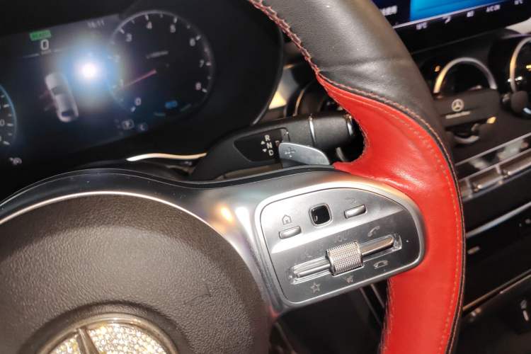 Used Mercedes-Benz C-Class 2020 C 260 L Sport Edition Gear Lever