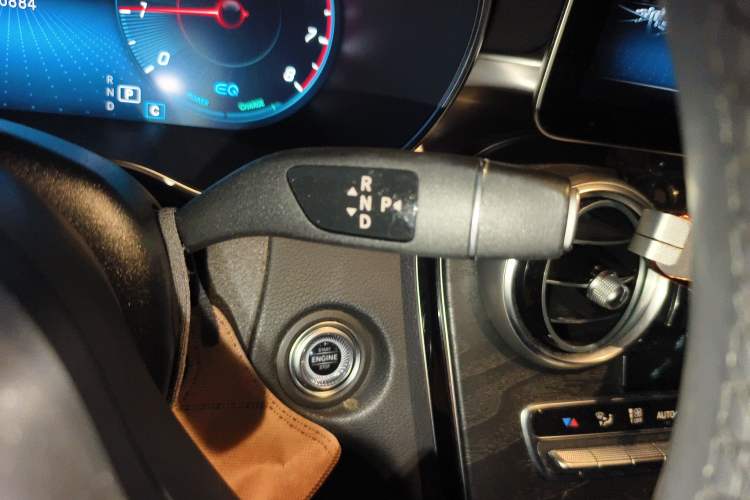 Used Mercedes-Benz C-Class 2020 C 260 Coupe Gear Lever