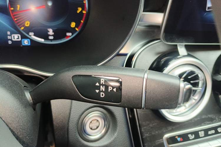 Used Mercedes-Benz C-Class 2020 C 200 L Fashion Edition Sport Version Gear Lever