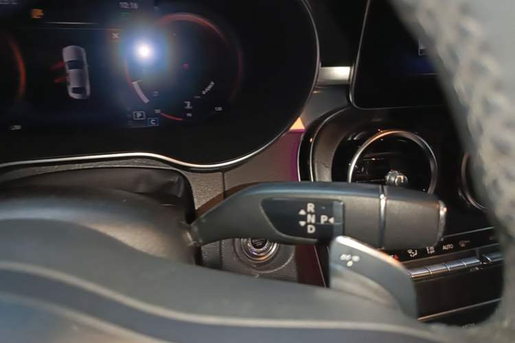 Used Mercedes-Benz C-Class 2020 Restyled C 200 L Fashion Edition Sport Version Gear Lever