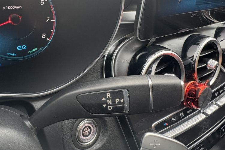 Used Mercedes-Benz C-Class 2020 C 260 L Sport Edition Gear Lever