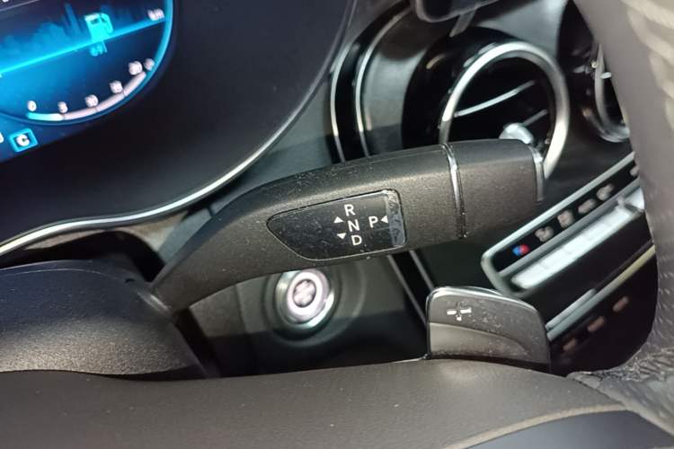 Used Mercedes-Benz C-Class 2020 C 260 L Sport Edition Gear Lever