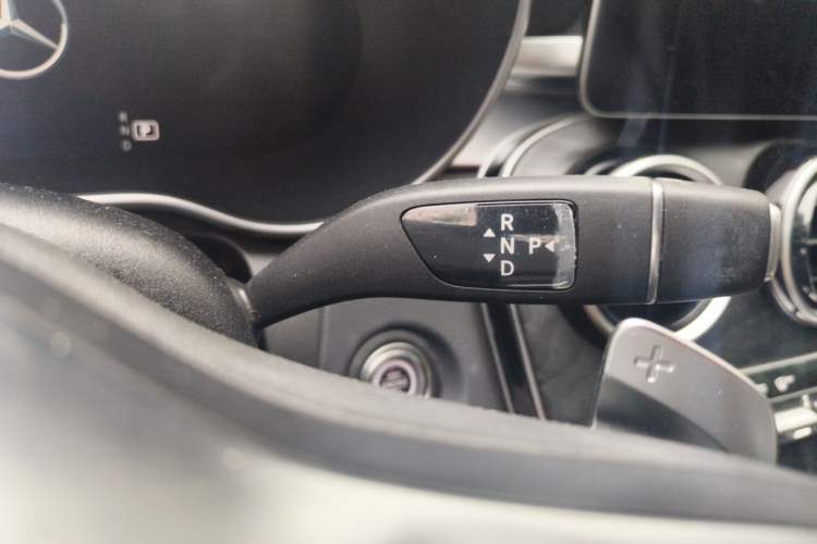 Used Mercedes-Benz C-Class 2020 Restyled C 260 L Sport Edition Gear Lever
