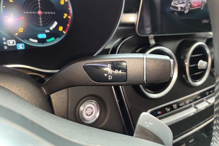 Used Mercedes-Benz C-Class 2020 C 260 L Sport Edition Gear Lever