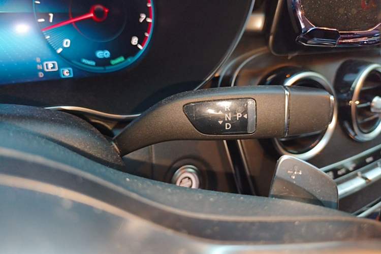 Used Mercedes-Benz C-Class 2020 C 260 L Sport Edition Gear Lever
