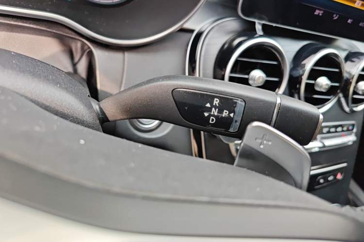 Used Mercedes-Benz C-Class 2020 C 260 L Sport Edition Gear Lever