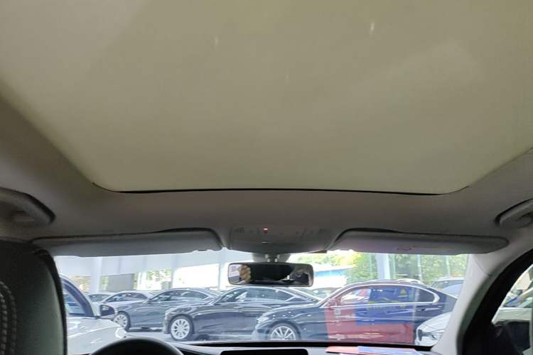 Used Mercedes-Benz C-Class 2020 Restyled C 260 L Sport Edition Headliner