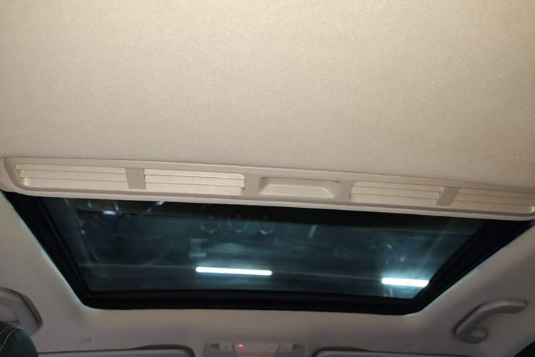 Used Mercedes-Benz C-Class 2020 C 200 L Fashion Edition Sport Version Headliner