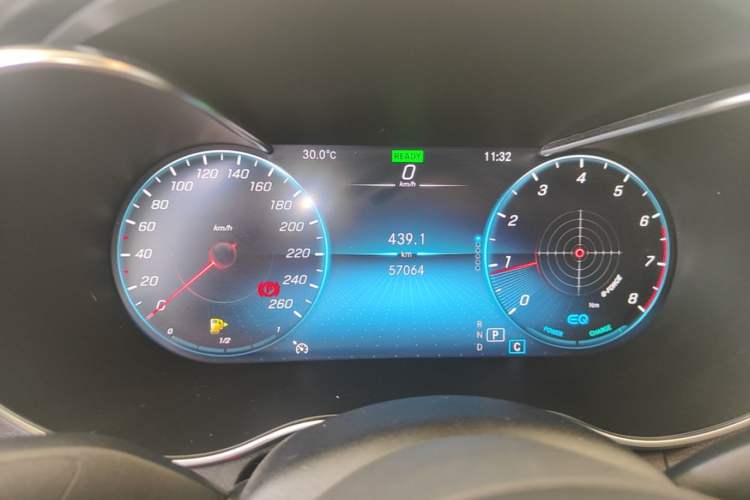 Used Mercedes-Benz C-Class 2020 Restyled C 260 Sport Edition Instrument Cluster