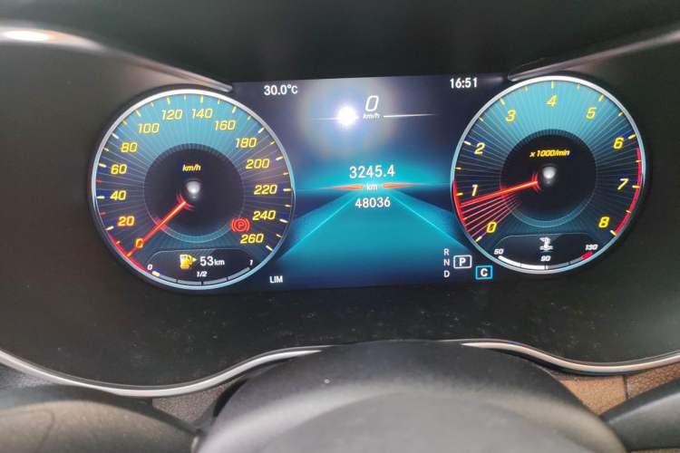 Used Mercedes-Benz C-Class 2020 C 200 L Fashion Edition Sport Version Instrument Cluster