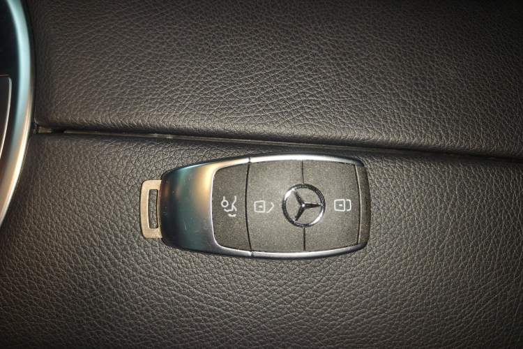 Used Mercedes-Benz C-Class 2020 Restyled C 200 L Fashion Edition Sport Version Interior 1