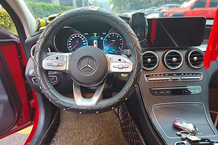 Used Mercedes-Benz C-Class 2020 C 260 L Sport Edition Interior 2