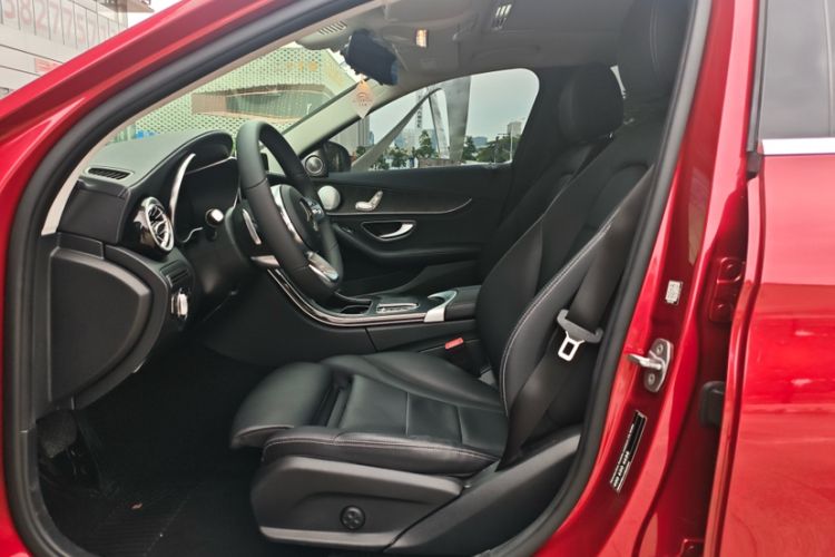Used Mercedes-Benz C-Class 2020 C 200 L Fashion Edition Sport Version Interior 8