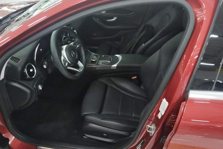 Used Mercedes-Benz C-Class 2020 Restyled C 200 L Fashion Edition Sport Version Left Front Seat