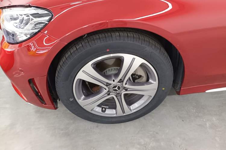 Used Mercedes-Benz C-Class 2020 C 260 L Sport Edition Left Front Wheel Hub