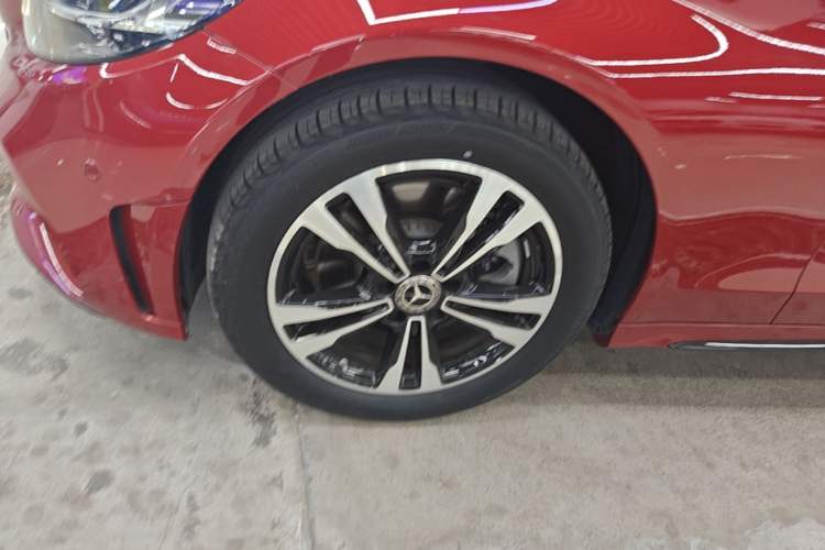 Used Mercedes-Benz C-Class 2020 C 260 Sport Edition Left Front Wheel Hub