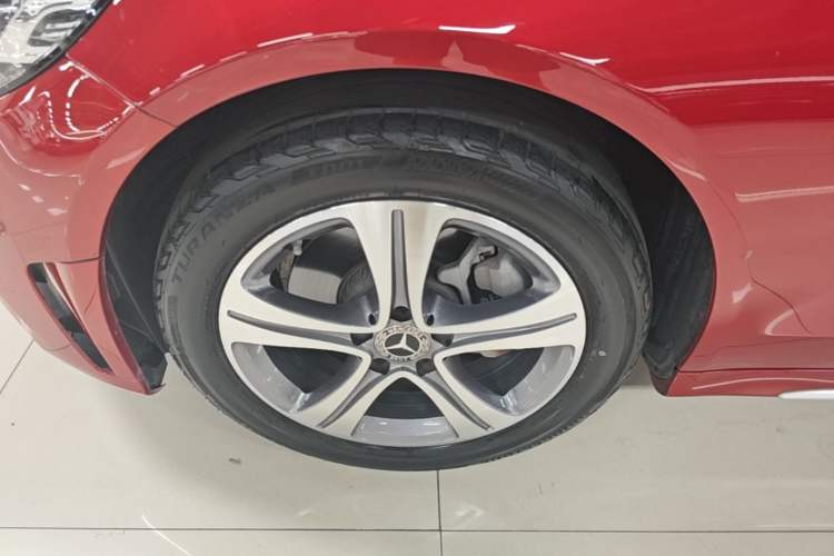 Used Mercedes-Benz C-Class 2020 Restyled C 260 L Sport Edition Left Front Wheel Hub