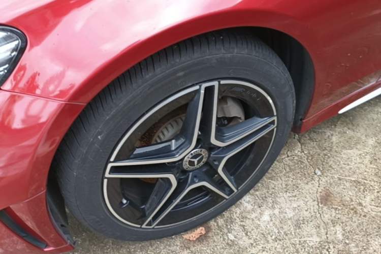 Used Mercedes-Benz C-Class 2020 Restyled C 260 L Sport Edition Left Front Wheel Hub