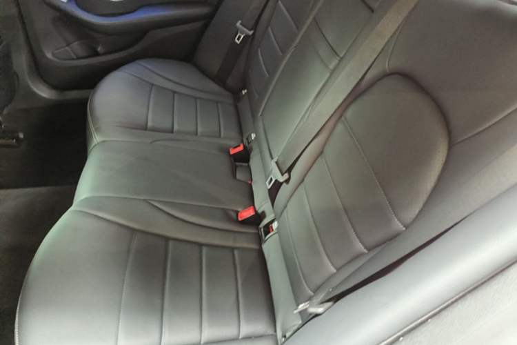 Used Mercedes-Benz C-Class 2020 C 200 L Fashion Edition Sport Version Left Rear Seat
