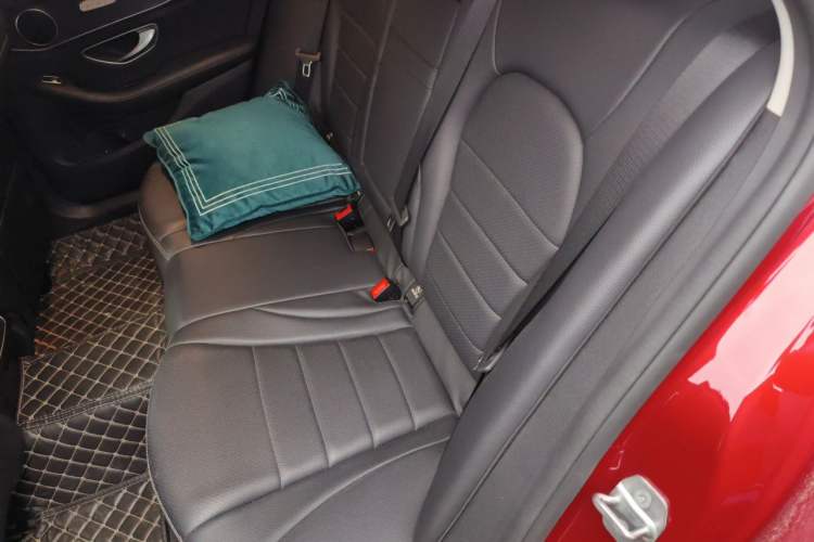 Used Mercedes-Benz C-Class 2020 C 200 L Fashion Edition Sport Version Left Rear Seat