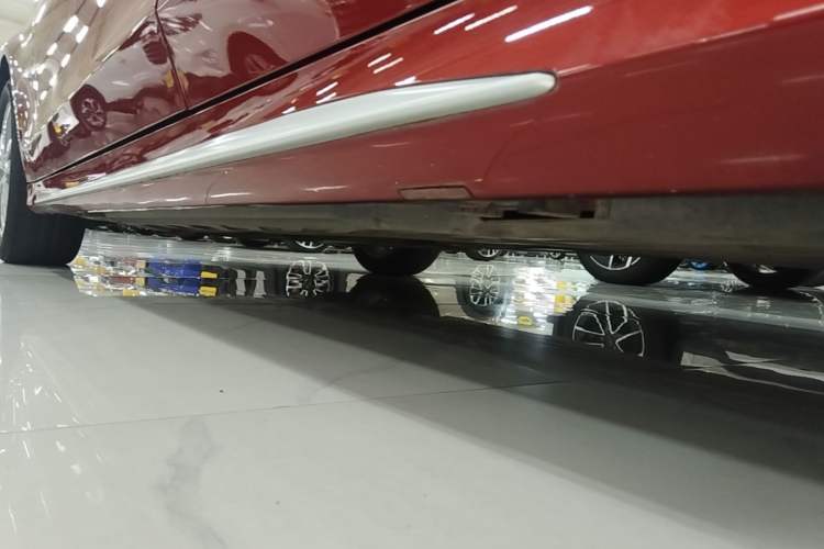 Used Mercedes-Benz C-Class 2020 Restyled C 200 L Fashion Edition Sport Version Left Side Sill
