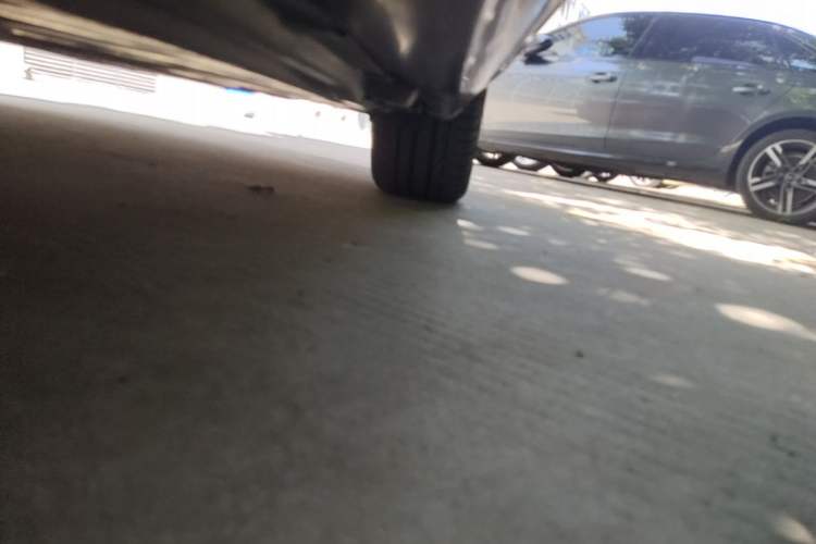 Used Mercedes-Benz C-Class 2020 C 260 Sport Edition Left Side Sill