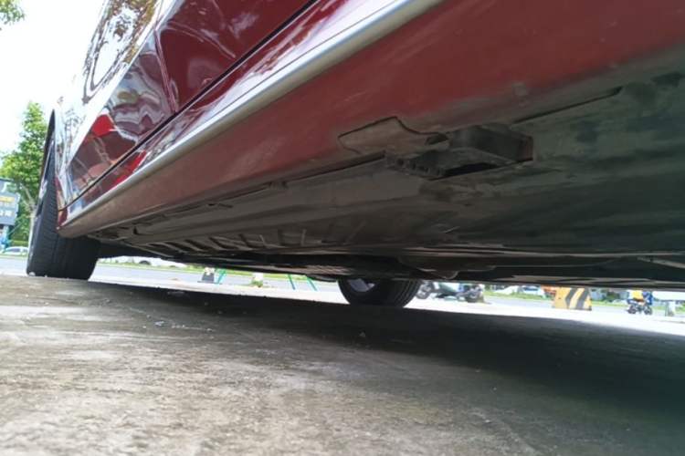 Used Mercedes-Benz C-Class 2020 Restyled C 260 L Sport Edition Left Side Sill
